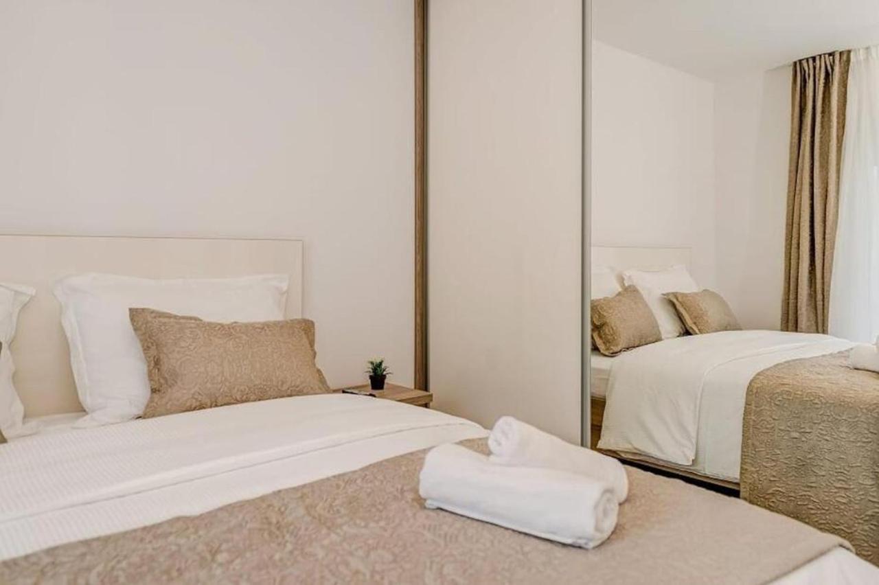 Villa Ivo Apartmani Promajna Ngoại thất bức ảnh